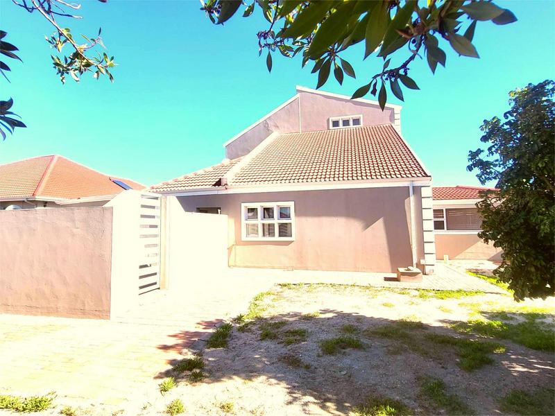 4 Bedroom Property for Sale in Port Owen Western Cape